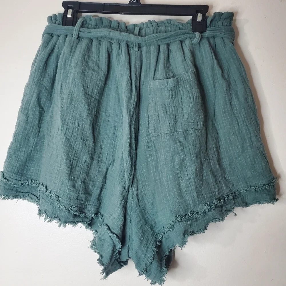 Arula Gauze Highrise Lined Paperbag BoHo Shorts Size 10/12